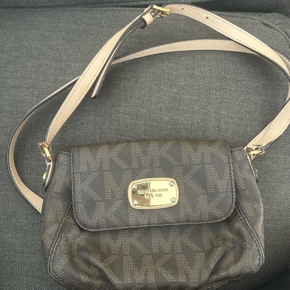 Michael Kors 35T2GJSC1B Jet Set Signature PVC Flap Small Crossbody Bag in Brown